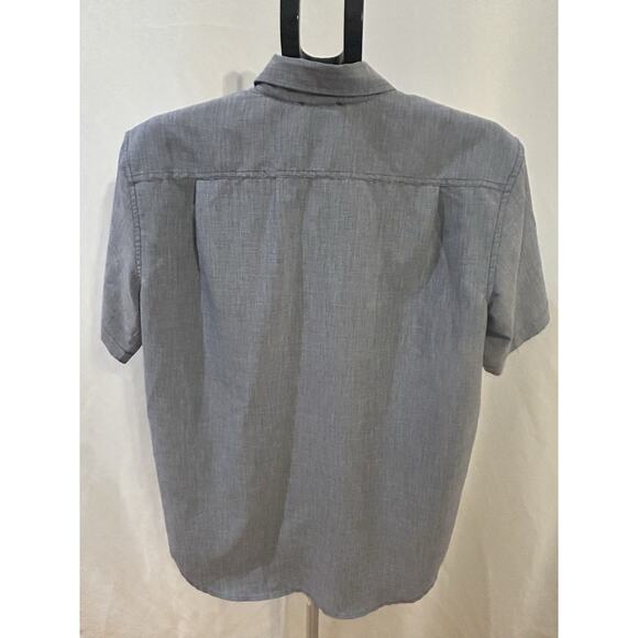 Orvis Blue Short Sleeve Button Up Shirt Men's size M - Picture 3 of 4